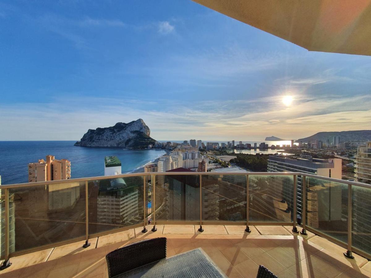 Apartamentos Esmeralda Suites Unitursa Кальпе Экстерьер фото