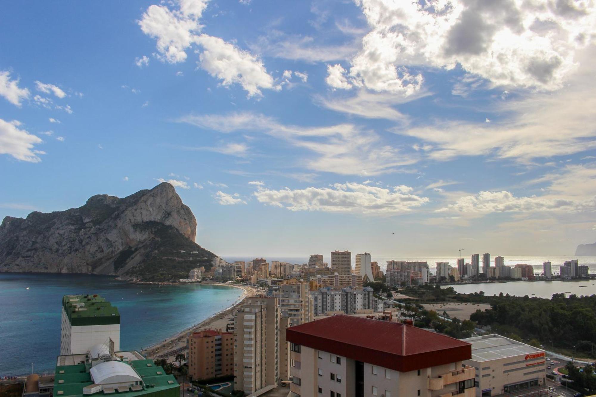 Apartamentos Esmeralda Suites Unitursa Кальпе Экстерьер фото