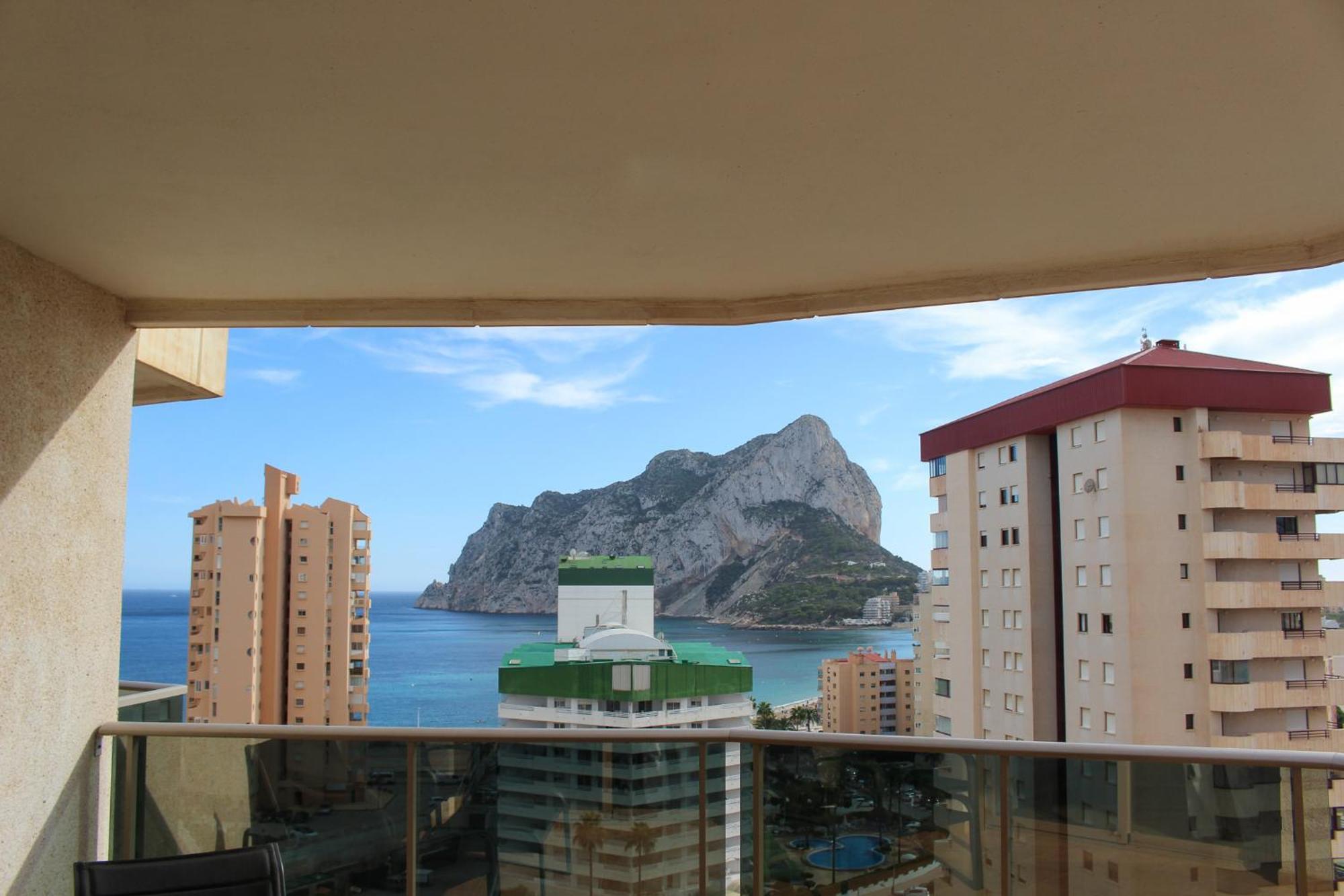 Apartamentos Esmeralda Suites Unitursa Кальпе Экстерьер фото
